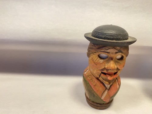 Pair Of Vintage Carved Wood Figural Bottle Stopper German Italian ANRI - Picture 2 of 7