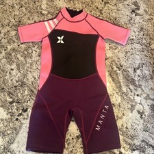 Dive  Sail Youth size Medium Manta Surfing Wetsuit Purple Pink Kids Long Sleeve