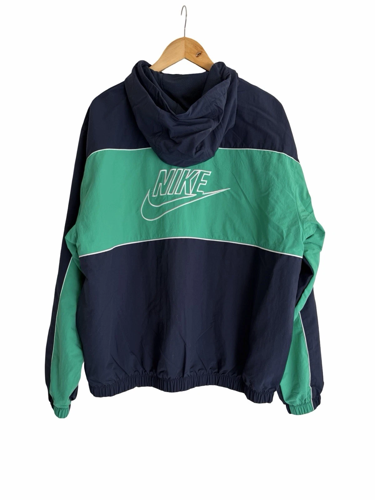 Nike Windbreaker Jacket L