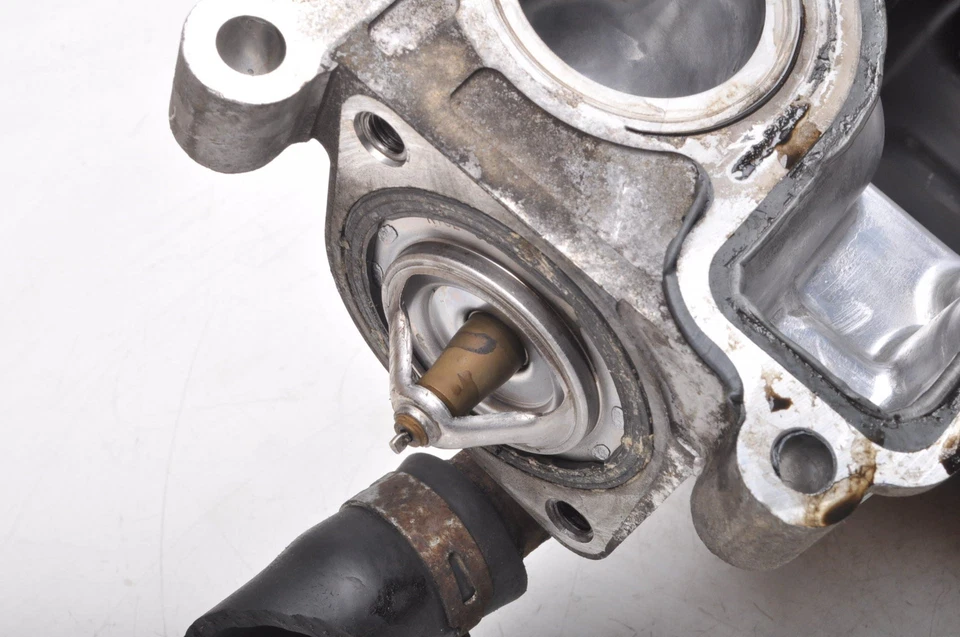 SUBARU LEGACY IV 2.0D 150CV Cárter De Aceite - Imagen 4 de 4