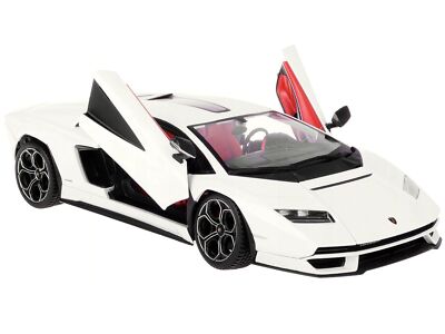 Lamborghini Countach LPI 800-4 White 1/24 Diecast Model Car by