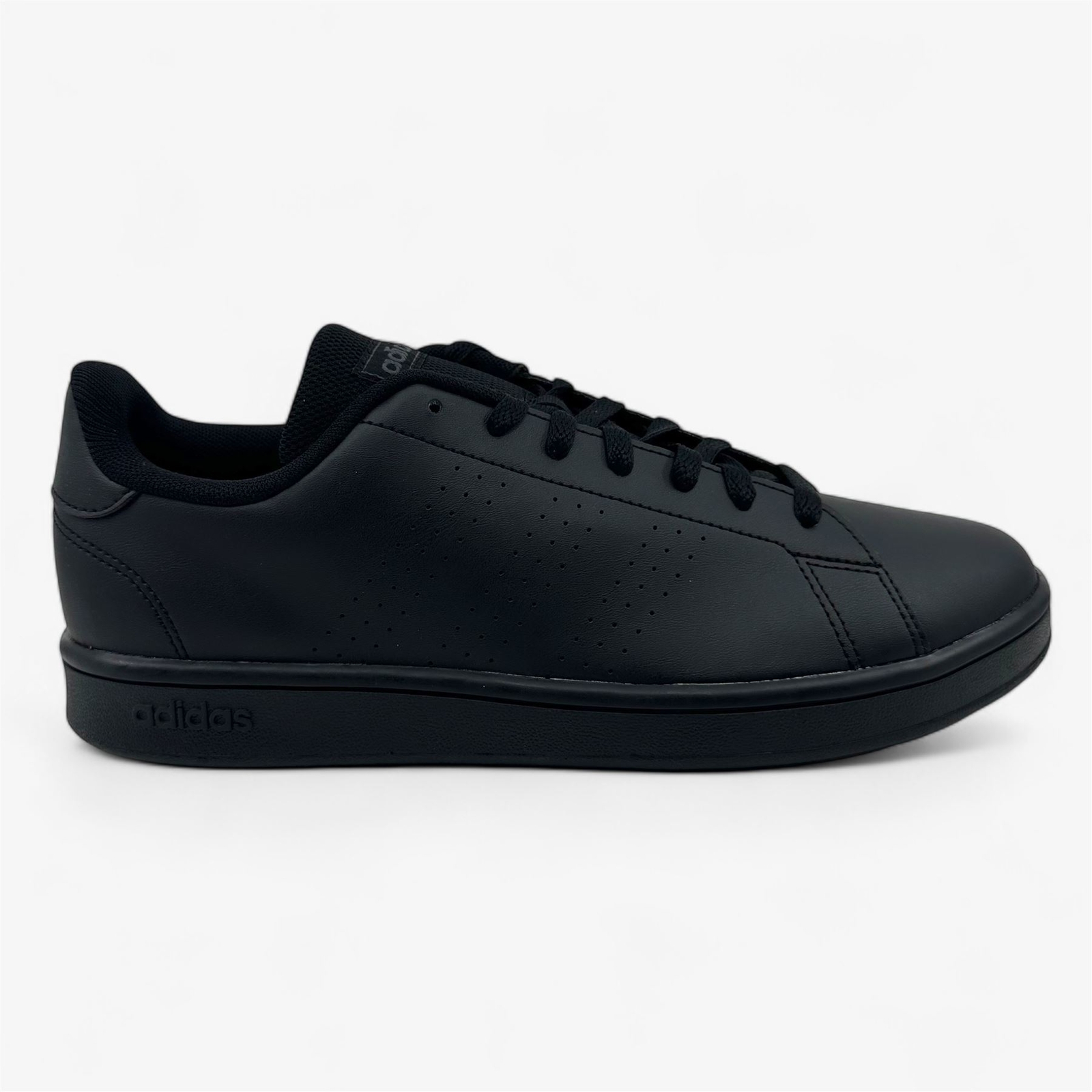Мужские спортивные кроссовки Adidas Advantage Base Triple Black
