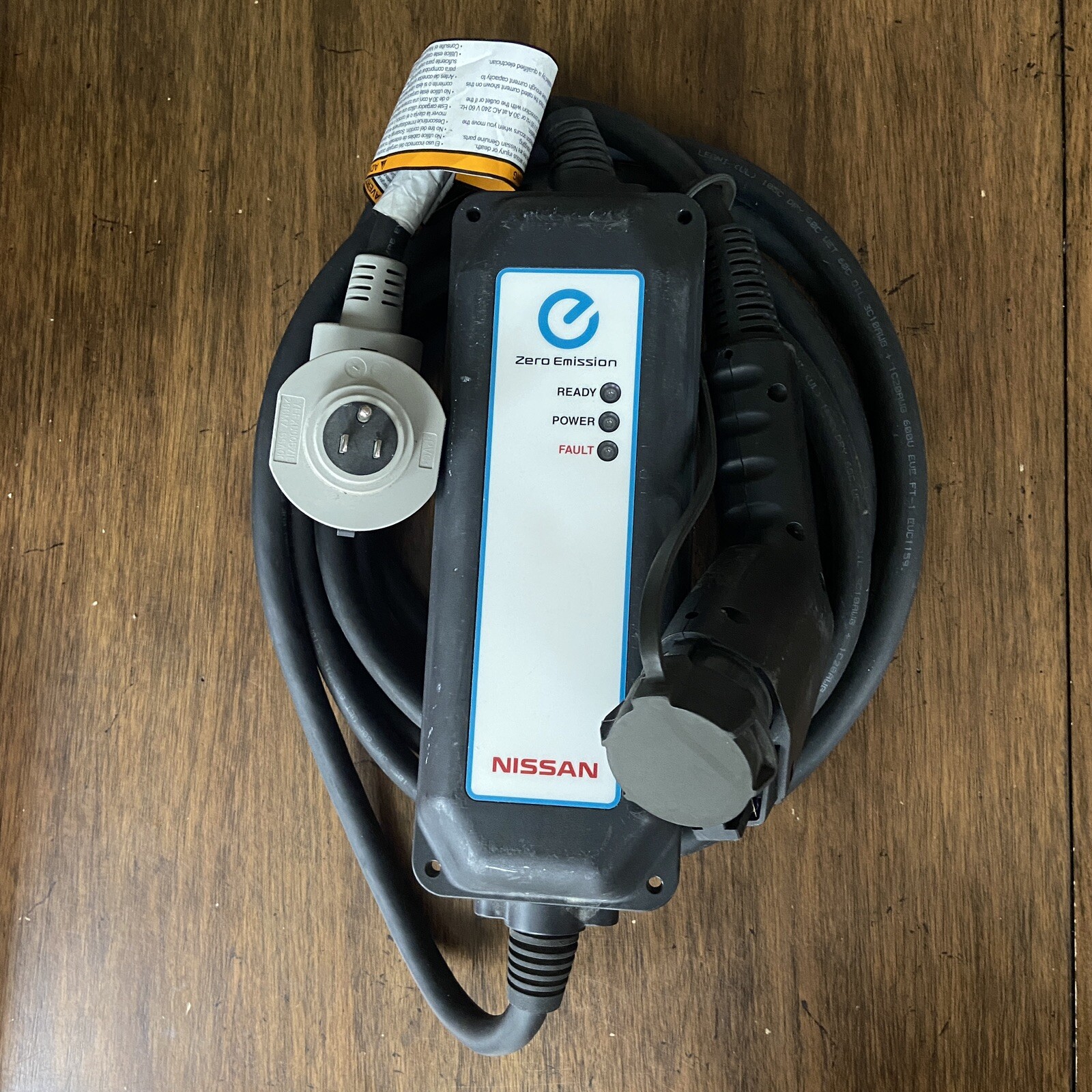 Nissan Leaf Charger 30 Amp Dual Voltage EV charging cable NEMA 1450