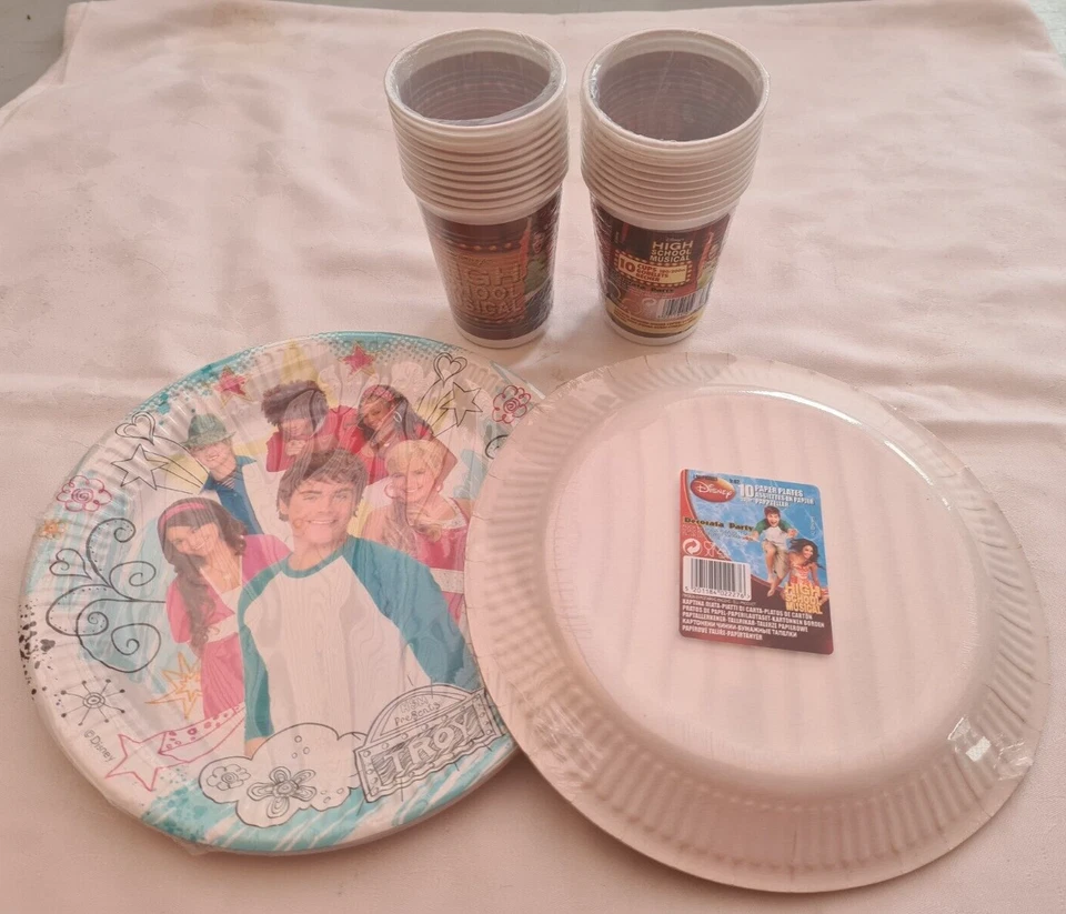 Platos y tazas de papel x 2 paquetes de cada fiesta de cumpleaños musical de secundaria 4763 Foto 2 de 4