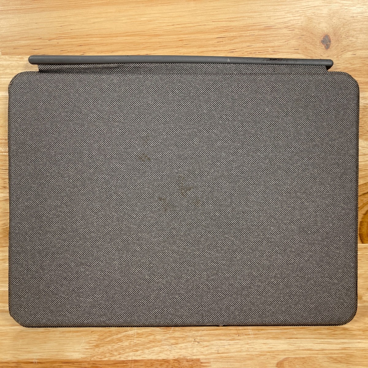 Logitech Combo Touch Backlit Keys Trackpad Keyboard Case for iPad