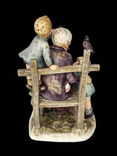 Hummel Figurine "At Grandpa's" #621 Limited Edition 275/10000 in Box - Picture 5 of 10