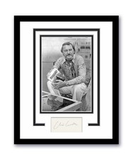 Clive Cussler Signed Framed Photo NUMA Underwater Explorer Raise Titanic ACOA Clive Cussler Signed Framed Photo NUMA Underwater Explorer Raise Titanic ACOA