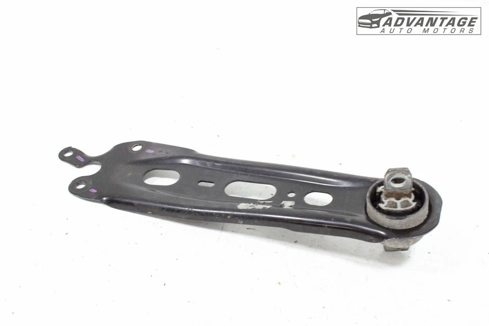 Chevrolet Equinox 2018-2025 AWD brazo de control de arrastre superior trasero derecho OEM Foto 2 de 4