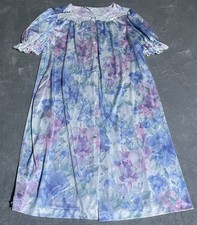 VTG 70s Lorraine Nightgown Womens Medium Blue Floral MuuMuu Housecoat Lace Trim