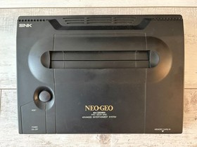 BOXED NEO GEO AES CONSOLE 1 (ONE) CONTROLLER PRO 4 GAMES 110/220 AC Adapter