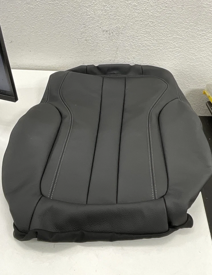 Оригинальная черная передняя правая крышка для BMW X1 X2 2016-2020 годов выпуска - Изображение 2 из 4