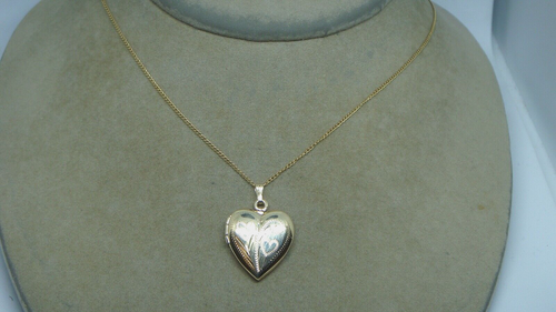 BEAUTIFUL SOLID 14K YELLOW GOLD HEART LOCKET PENDANT NECKLACE - 4.5 grams