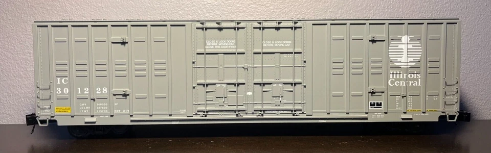 Atlas O #3001648 Illinois Central Gray Berwick 60' Hy-Cube Boxcar Custom Run NIB - Image 4 of 4