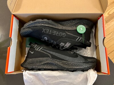 Deadstock Nike Pegasus Trail 2 GTX Size 13 Black Metallic Grey Style CU2016001