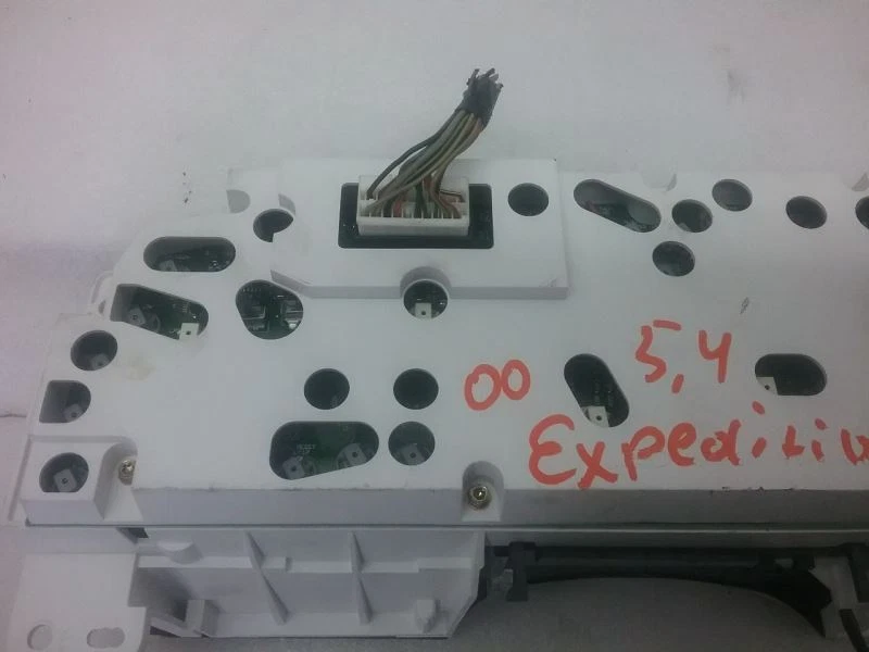 Velocímetro Cluster MPH 5,4 L A KILOMETRAJE DESCONOCIDO 00-02 EXPEDICIÓN 5-2-4P Foto 4 de 4