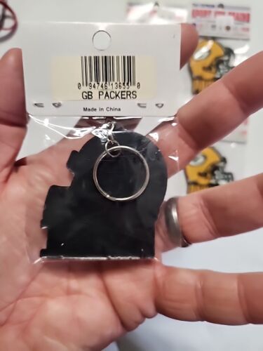 LOT 4 Green BAY Packers 1997 Laser Engraved Durable Rubber Sport Key Chain Rare - Picture 4 of 4