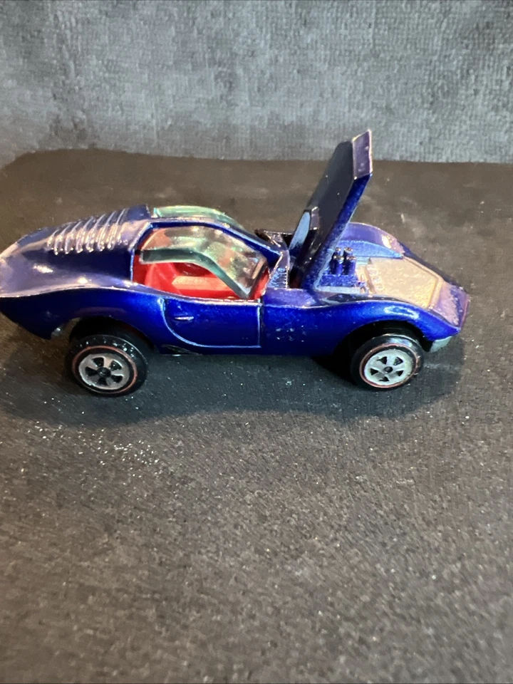 Johnny Lightning Topper Redline 1969 定制 Mako Shark 蓝色 红色 内部 — 第 3/4 张图片