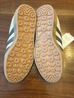 Foto 5 di 6
