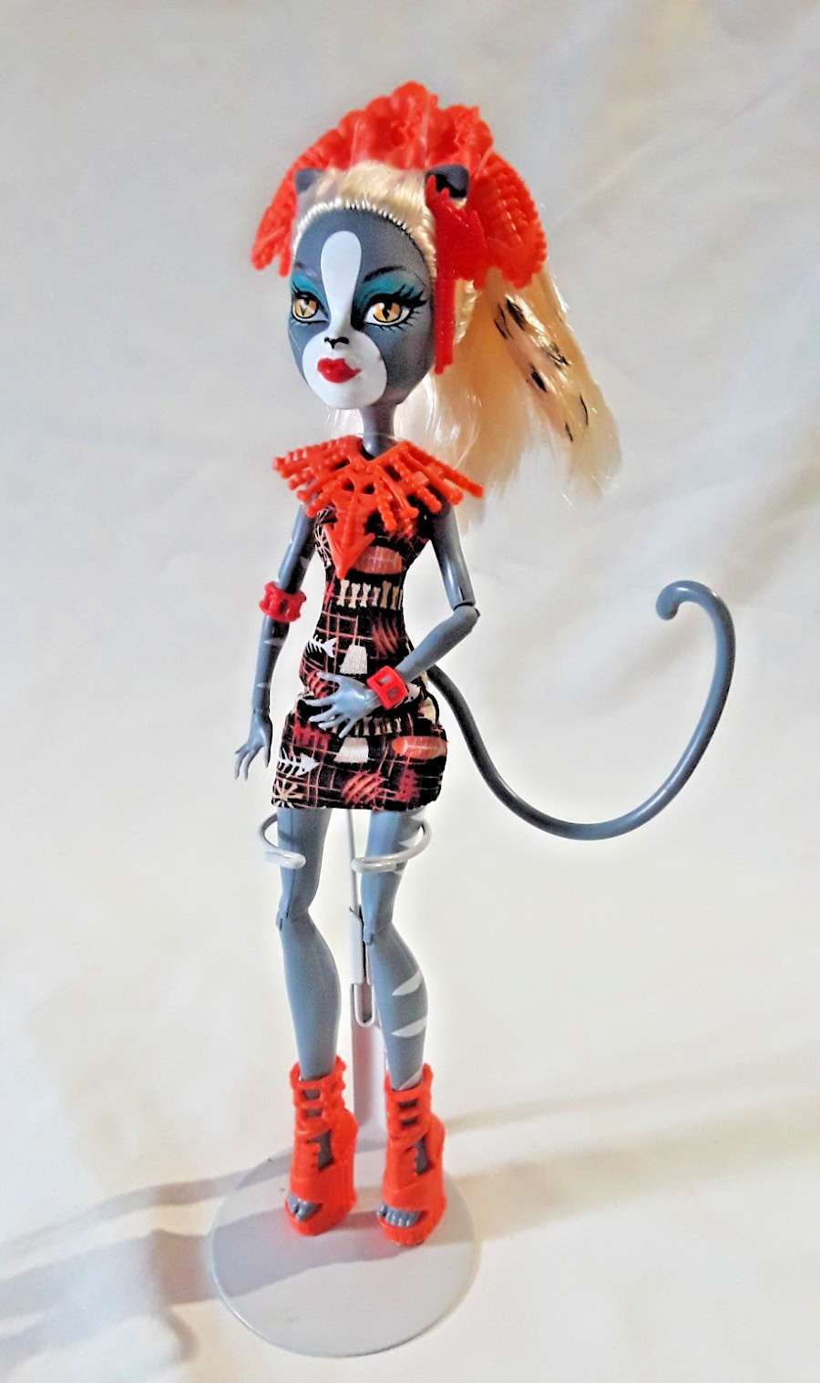 2015 Mattel MONSTER HIGH Ghouls Getaway MEOWLODY WERECAT dol