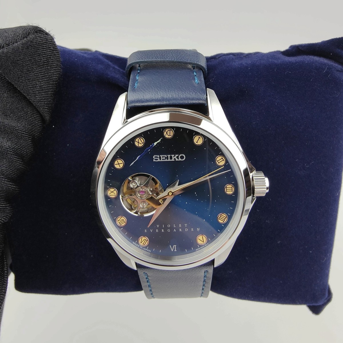 Seiko × Violet Evergarden Automatic machinery ヴァイオレット