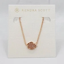 New Kendra Scott Tess Rose Gold Pendant Necklace In Sand Drusy