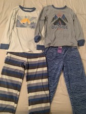 Boys Size 5/6 Pajamas Fleece Long Sleeves And Pants Underwear Brand new in Box