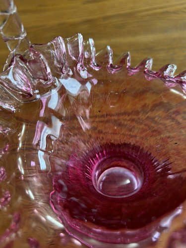 FENTON CRANBERRY KORB GEWINDEOPTIK GECRIMPT APPLIZIERT WIRBELGRIFF VINTAGE - Bild 16 von 22