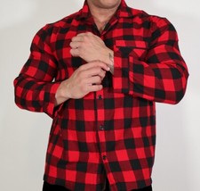 MEN'S BUFFALO PLAID BUTTON UP SHIRT Size ADULT L
