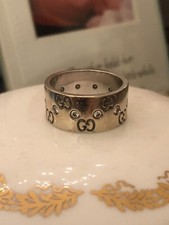 Gucci 18k White Gold W/ Diamonds Logo Ring