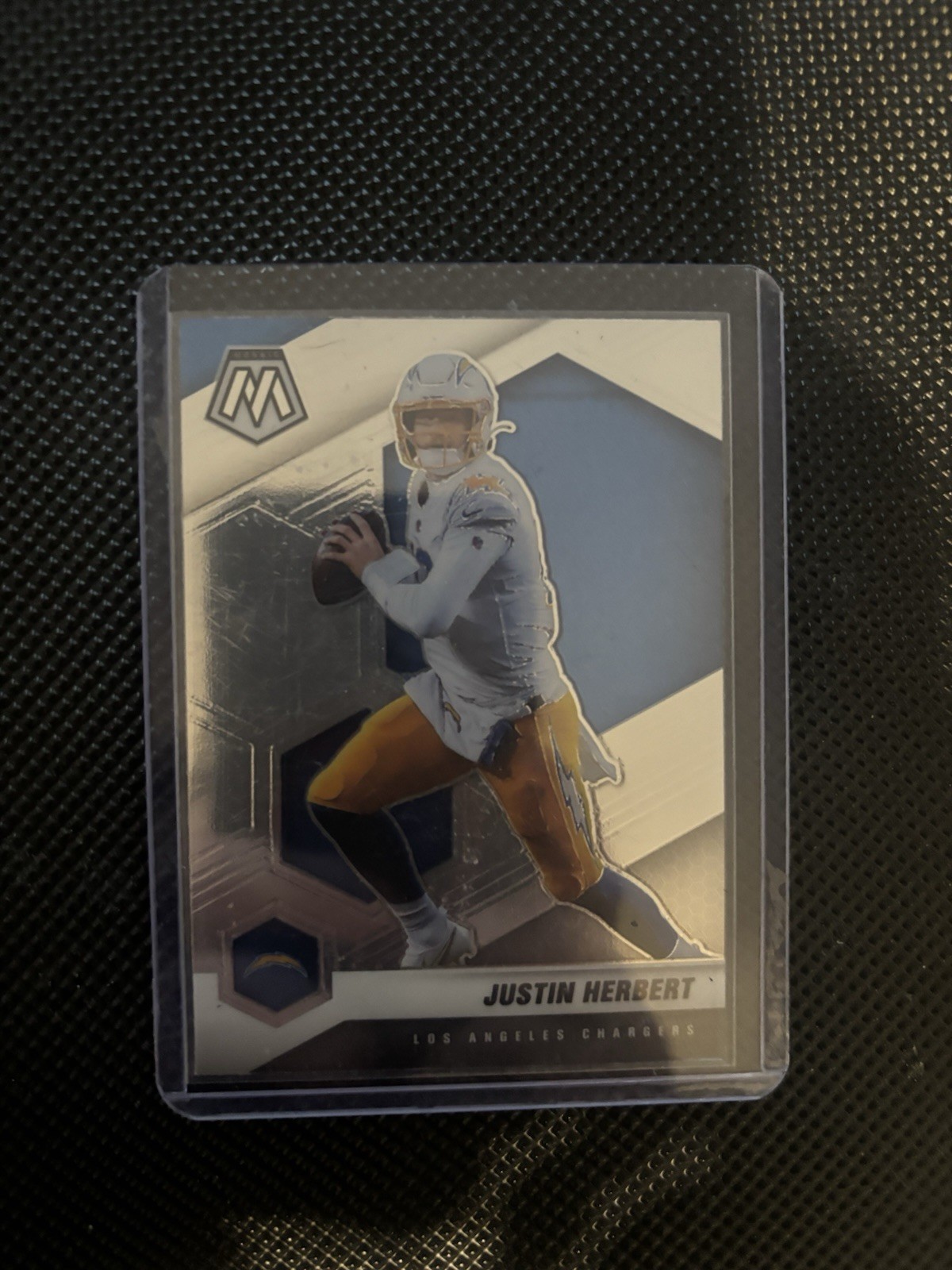 2021 Panini Mosaic - Justin Herbert #111 Silver Prizm
