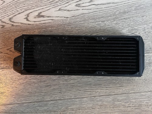 Alphacool 360 mm (3x120), 2 inch thick copper computer radiator for watercooling