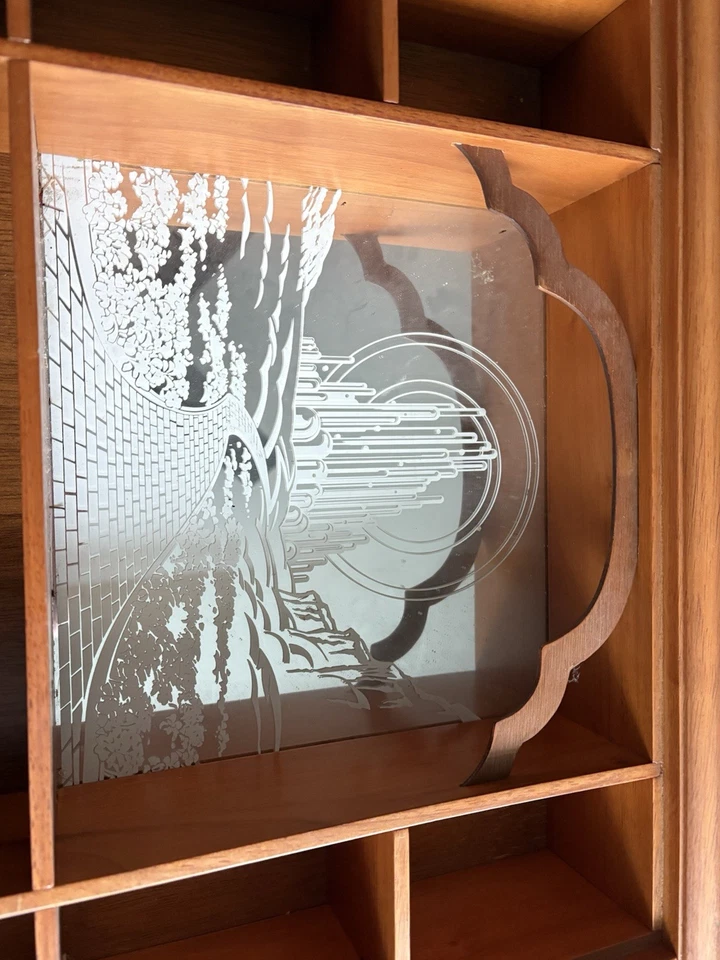 1988 Franklin Mint Wizard of Oz Portrait Sculpture Wooden Display Case w/ Mirror - Image 2 of 4