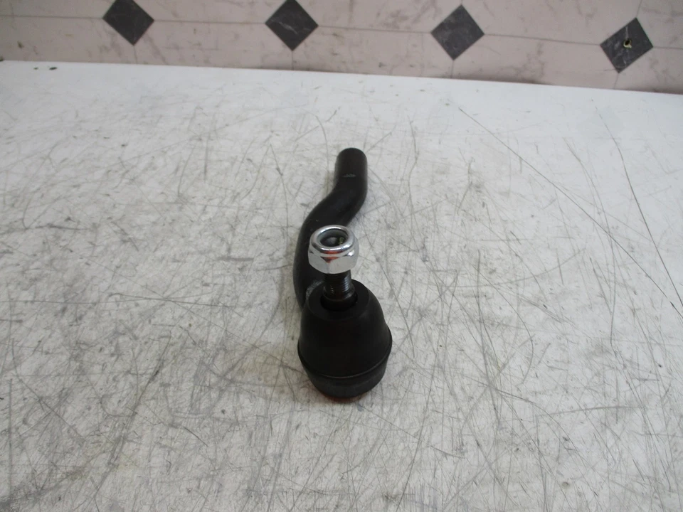 2003 - 2007 03 04 05 06 07 Honda Accord Tie Rod exterior delantero lado izquierdo. Foto 2 de 4