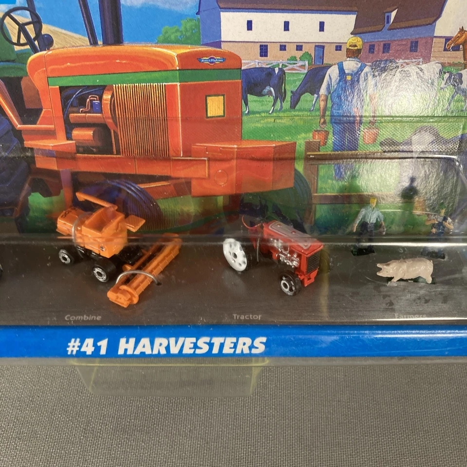 Micro Machines HARVESTERS #41 75030 COMBINE FARM TRACTOR  NEW - Image 3 of 4