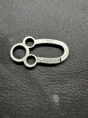 Vintage Walt Disney World , Mickey Mouse Ears Metal Spring Clip Key Ring - Picture 2 of 5