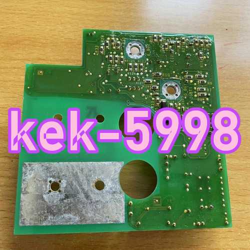 1PC Gebraucht PN072132P902 132-160KW Mainboard VZ3F1110 #CZ