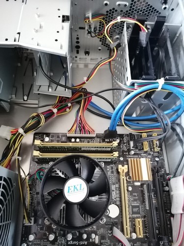 TAROX Basic PC + CPU INTEL Quad Core i5-4460 CPU 3,2GHz+8GB RAM+DVD-Brenner - Bild 2 von 4
