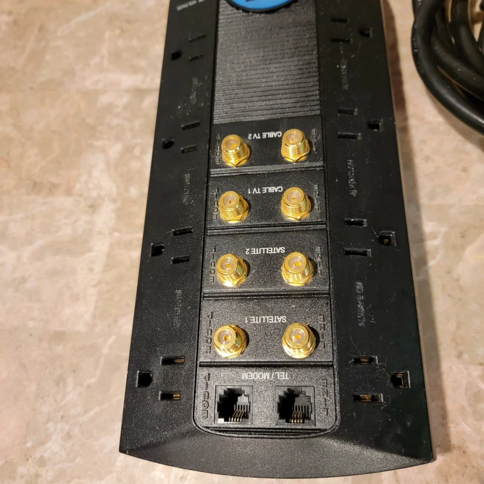 Panamax MAX 8 DBS+5 Surge Protector Power Conditioner M8DBS5 Strip Satellite - Image 4 of 4