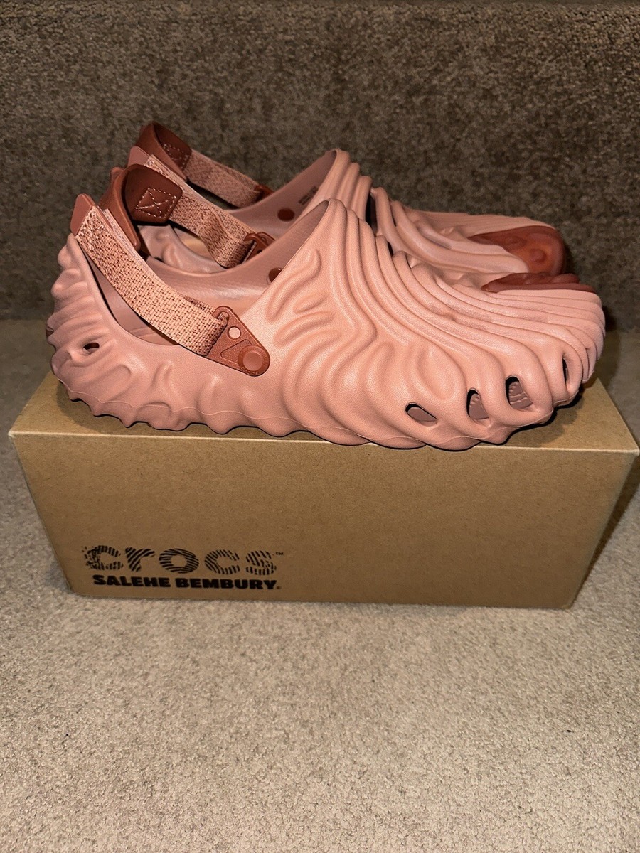 靴 SALEHE BEMBURY CROCS POLLEX CLOG Salehe Bembury Crocs Pollex Juniper Release Info | Hypebeast