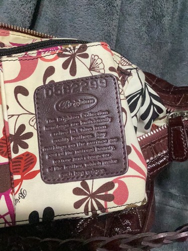 Quilted Vintage Brighton Hobo Purse D582299 Maroon. With Box & Dust Bag - Picture 2 of 12