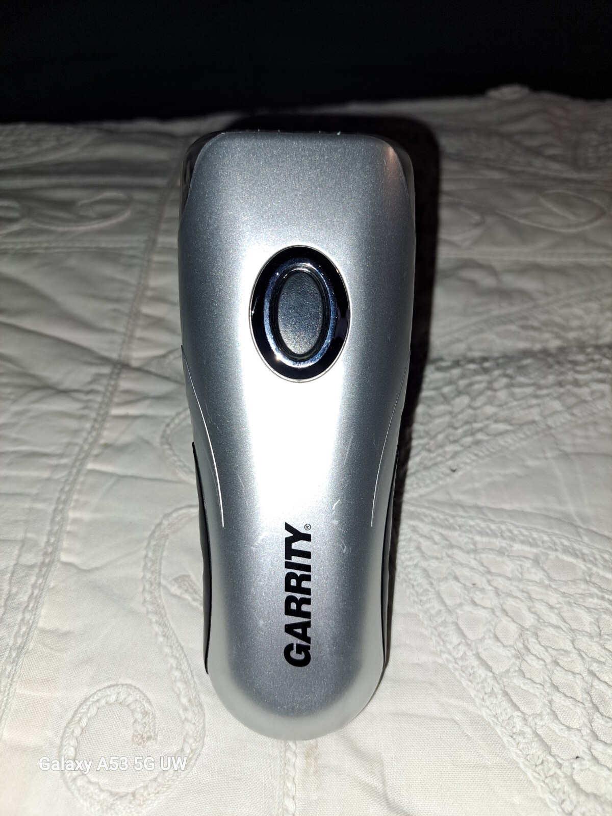 NO BATTERIES Hand Crank Generator Super Bright 3 LED Flashlight by Garrity-image