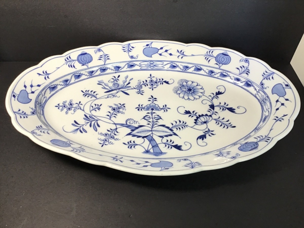 Meissen Porcelain Blue Onion Oval Serving Platter 19