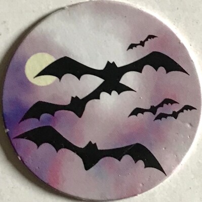 UK MILK CAPS: CHUPA CAPS No 48 BATS Rare Children Collectable 1995 Lightly used