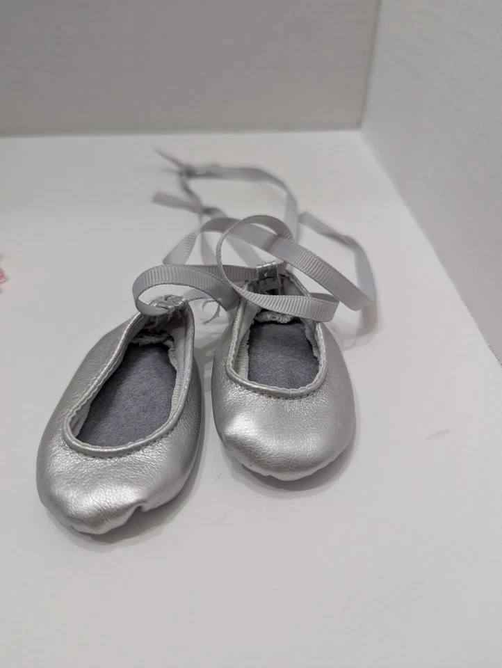 Nuestra Generación 18" Muñeca Accesorios 2 Collares Zapatos Gafas Pasador de Pelo Foto 2 de 4