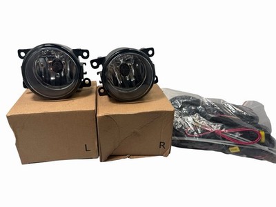 Pair Clear Lens Fog Light Lamp Assemblies w/ 55W H11 Halogen Bulbs Clear