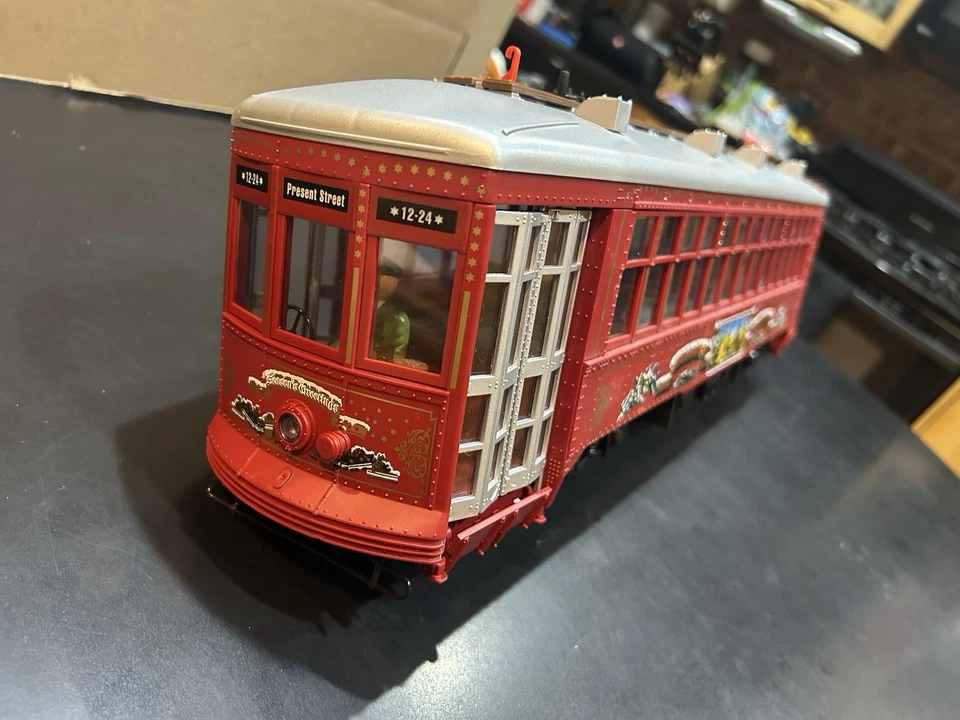 LGB 22382, New Orleans Christmas Street Car, Sound, Lights, MTS, G Scale, Rare - Image 3 of 4