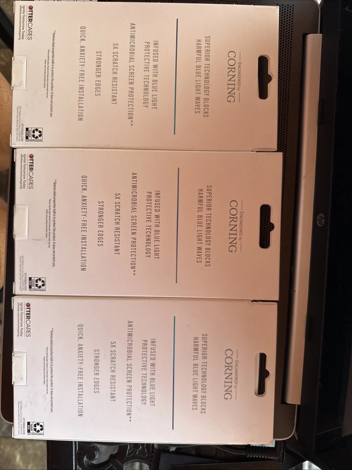 Protector de luz azul vidrio amplificado OtterBox 2021 iPhone 14 Plus/iPhone 13 Pro Max Foto 2 de 4