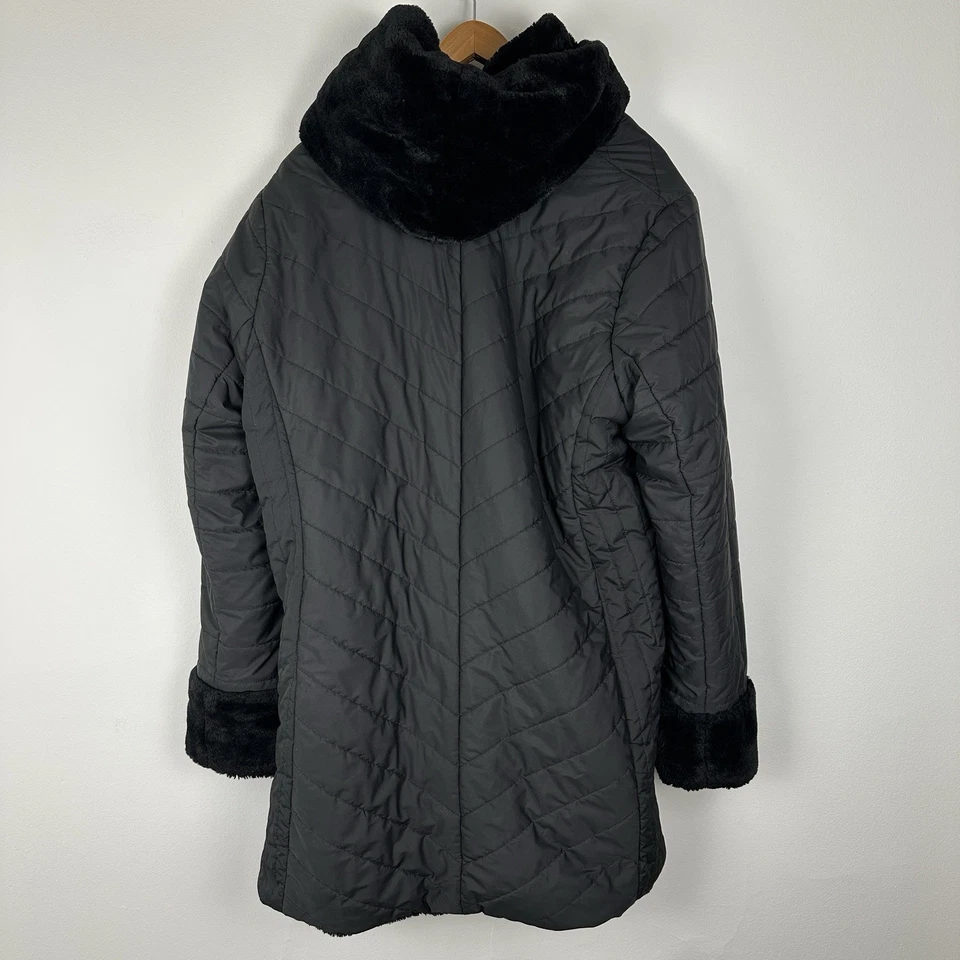 Abrigo Dennis By Dennis Basso para mujer negro con capucha de piel sintética 2X clásico elegante preppy Foto 3 de 4