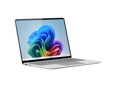 Microsoft Surface 13.8'' Copilot+ Laptop 7th Edition - 13.8'' PixelSense Flow