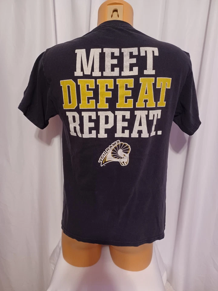 VCU Rams Champion Mens T Shirt Size Medium MEET DEFEAT REPEAT FLAWS - Image 2 of 4